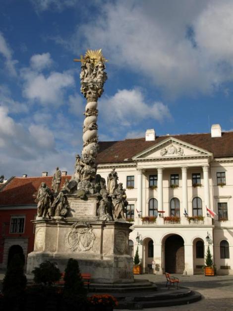 Szentháromság szobor